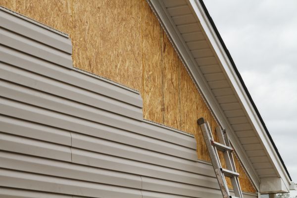 Cost of Grey Vinyl Siding Installation in Middletown