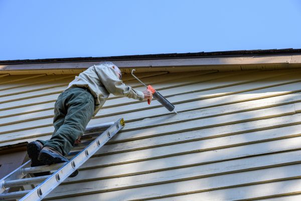 Cost of Vinyl Siding Caulk Repair in Middletown